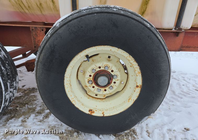 image for item EC3957 AG Systems AG1000 nurse tank trailer