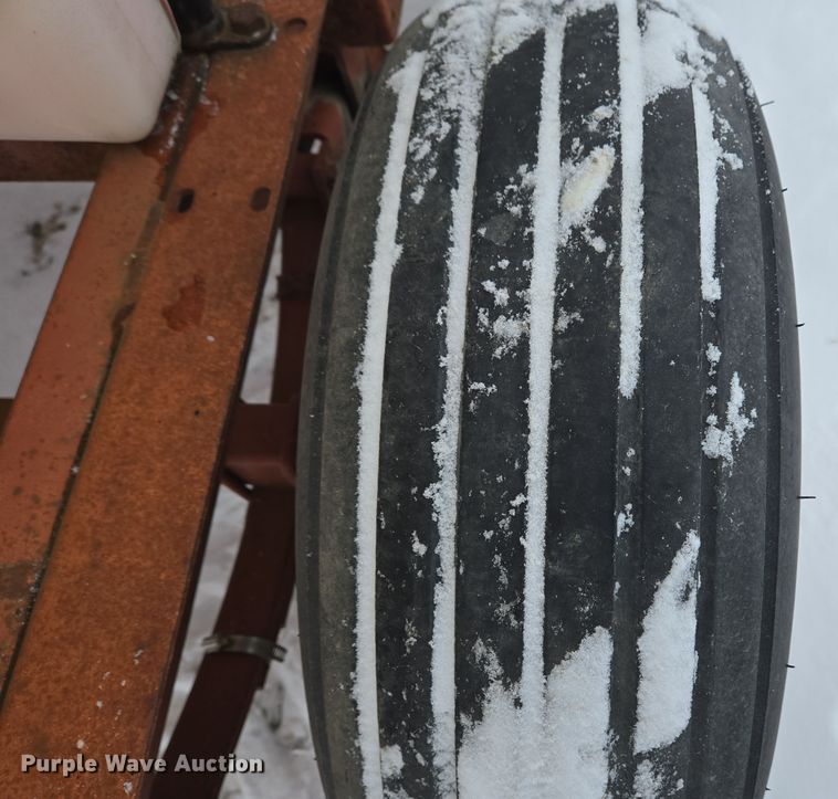 image for item EC3957 AG Systems AG1000 nurse tank trailer