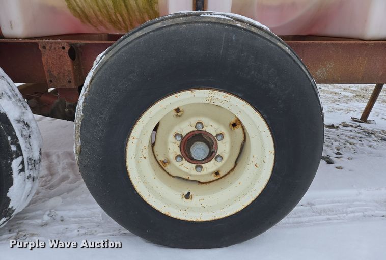 image for item EC3957 AG Systems AG1000 nurse tank trailer