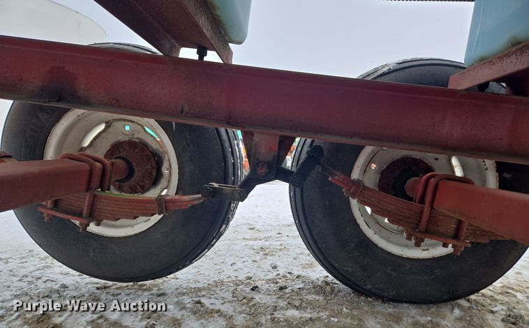 image for item EC3958 Nurse tank trailer