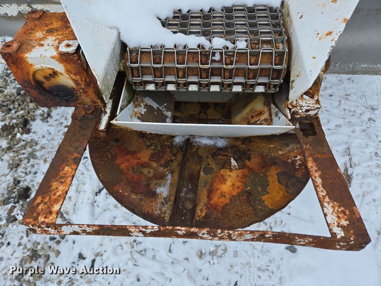 image for item EC3960 Western N52LSD spreader