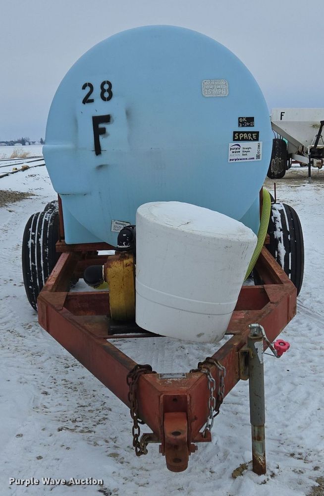 image for item EC3963 P&H MFG 2808-T nurse tank trailer