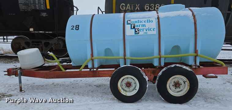 image for item EC3963 P&H MFG 2808-T nurse tank trailer