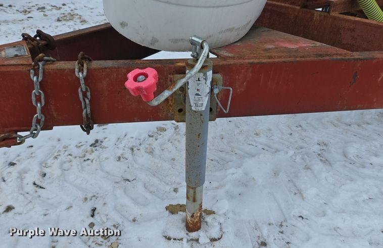 image for item EC3963 P&H MFG 2808-T nurse tank trailer