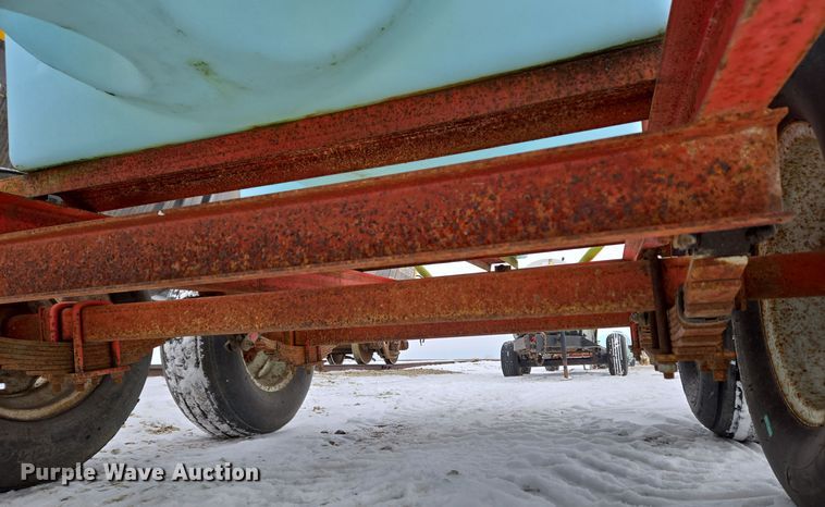 image for item EC3963 P&H MFG 2808-T nurse tank trailer