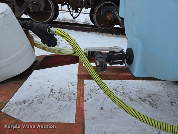 image for item EC3963 P&H MFG 2808-T nurse tank trailer