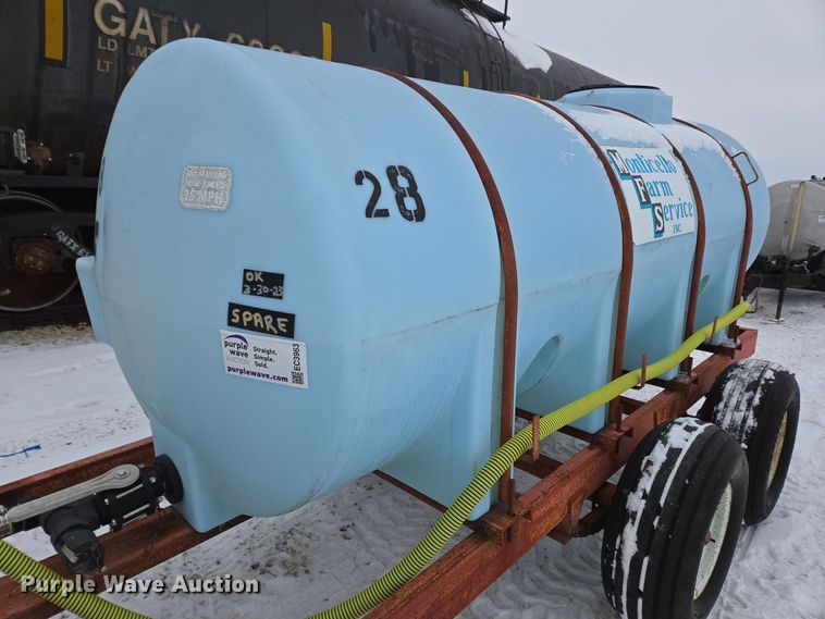 image for item EC3963 P&H MFG 2808-T nurse tank trailer