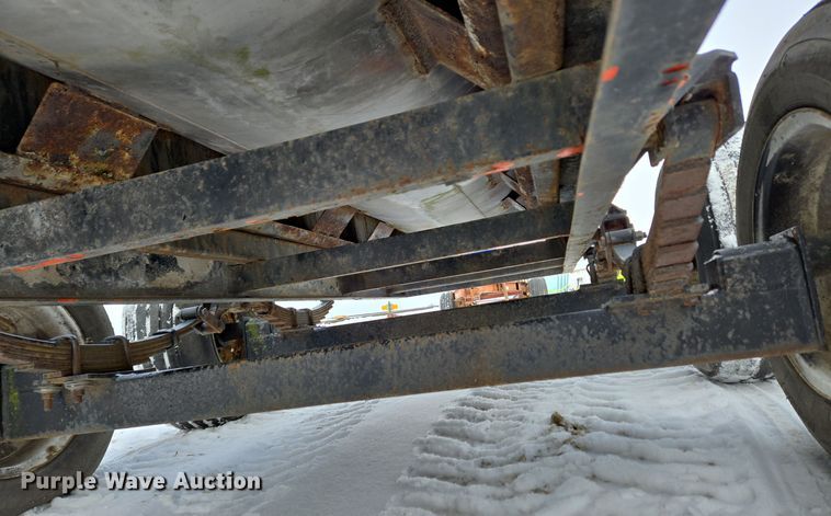 image for item EC3964 Tank trailer