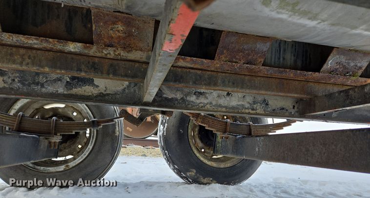 image for item EC3964 Tank trailer