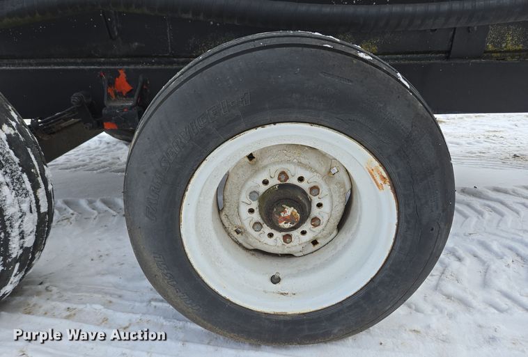 image for item EC3964 Tank trailer