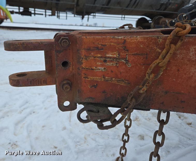 image for item EC3965 P&H MFG 2802-T nurse tank trailer