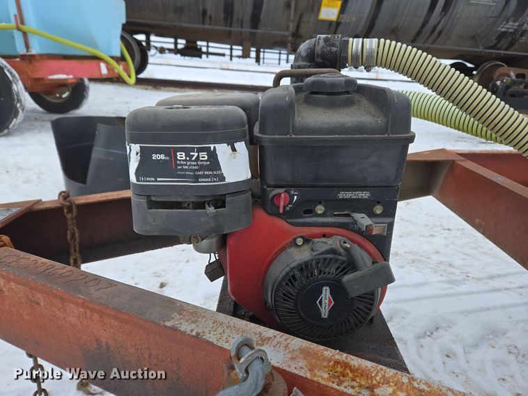 image for item EC3965 P&H MFG 2802-T nurse tank trailer