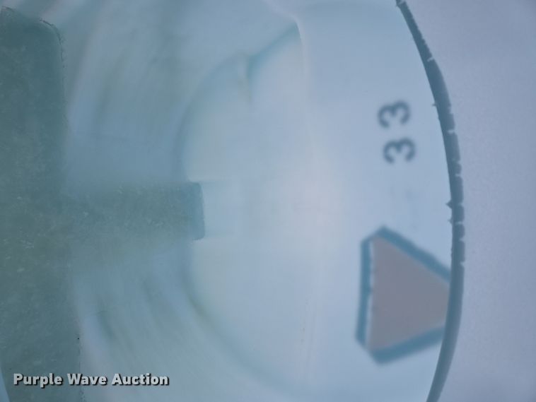 image for item EC3965 P&H MFG 2802-T nurse tank trailer