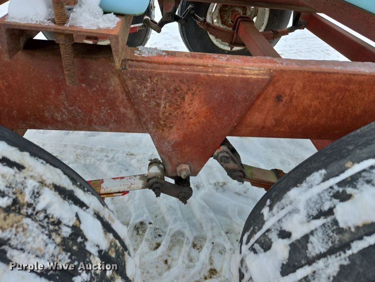 image for item EC3965 P&H MFG 2802-T nurse tank trailer