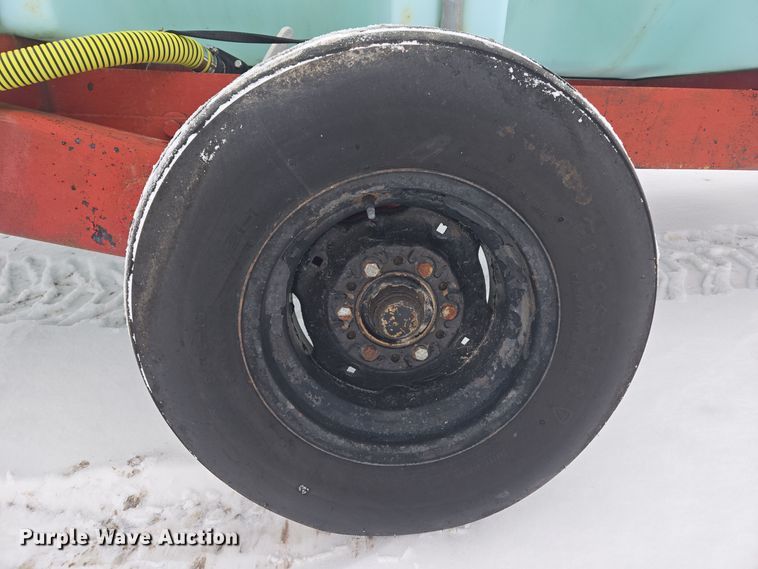 image for item EC3966 Nurse tank trailer