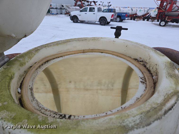 image for item EC3969 Nurse tank trailer