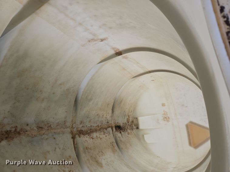 image for item EC3969 Nurse tank trailer