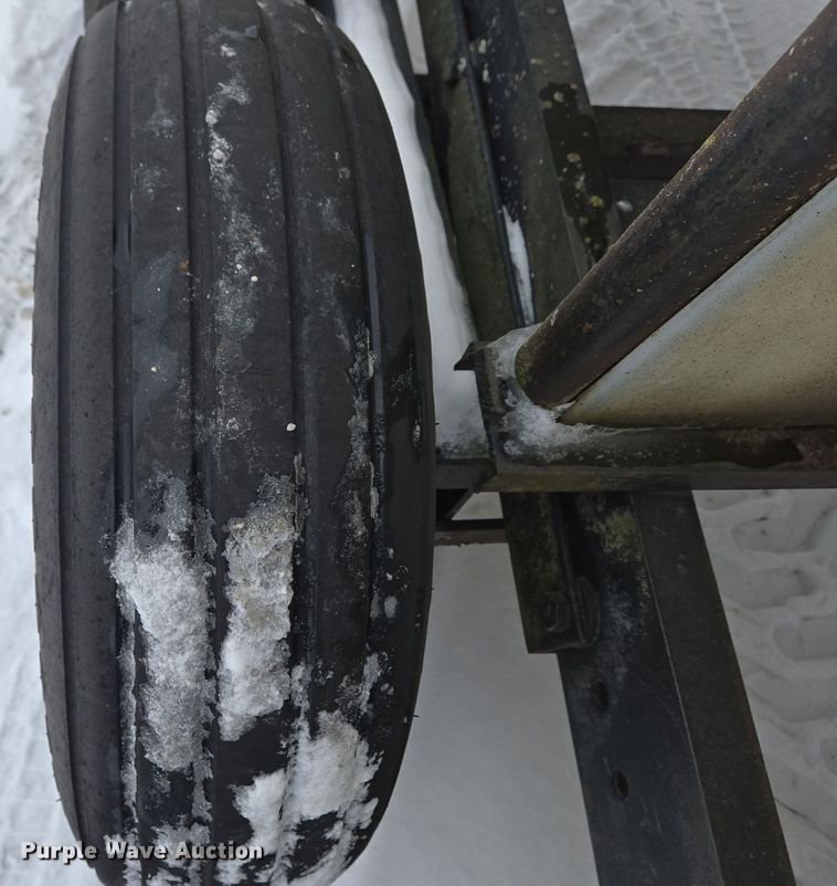 image for item EC3969 Nurse tank trailer