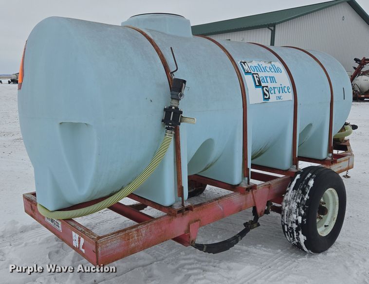 image for item EC3970 P&H MFG 2808-T nurse tank trailer