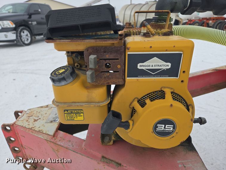 image for item EC3970 P&H MFG 2808-T nurse tank trailer