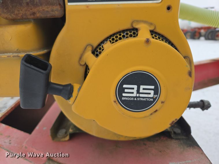 image for item EC3970 P&H MFG 2808-T nurse tank trailer