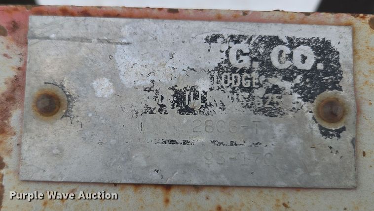 image for item EC3970 P&H MFG 2808-T nurse tank trailer