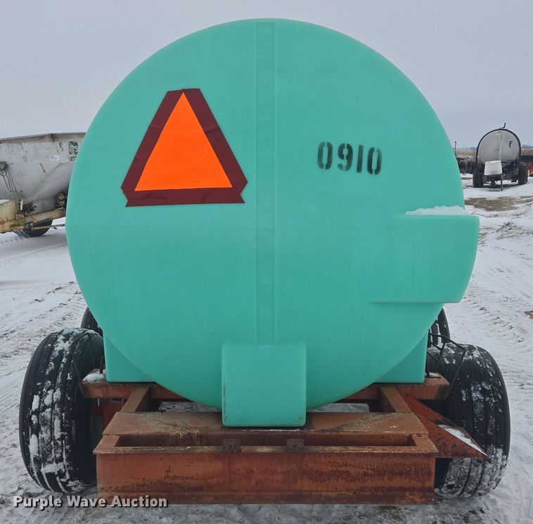 image for item EC3972 Nurse tank trailer