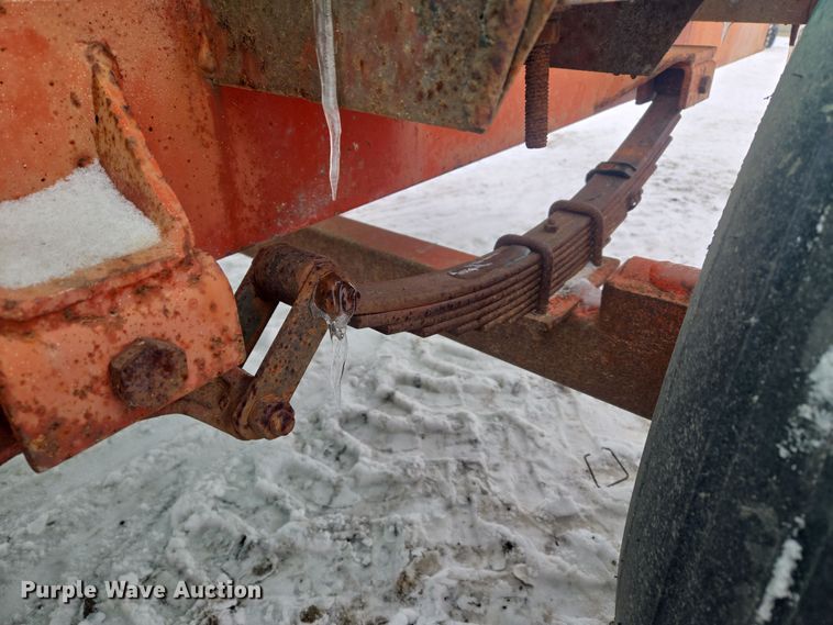 image for item EC3972 Nurse tank trailer