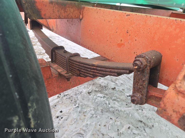 image for item EC3972 Nurse tank trailer