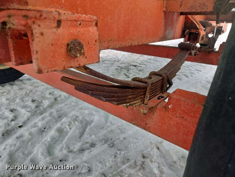 image for item EC3972 Nurse tank trailer