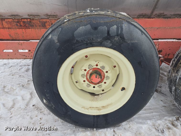 image for item EC3973 Solar Service Co. tank trailer