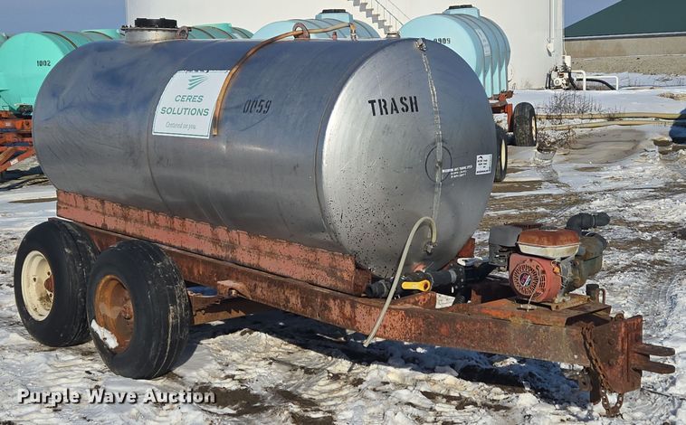 image for item EC3976 Tank trailer