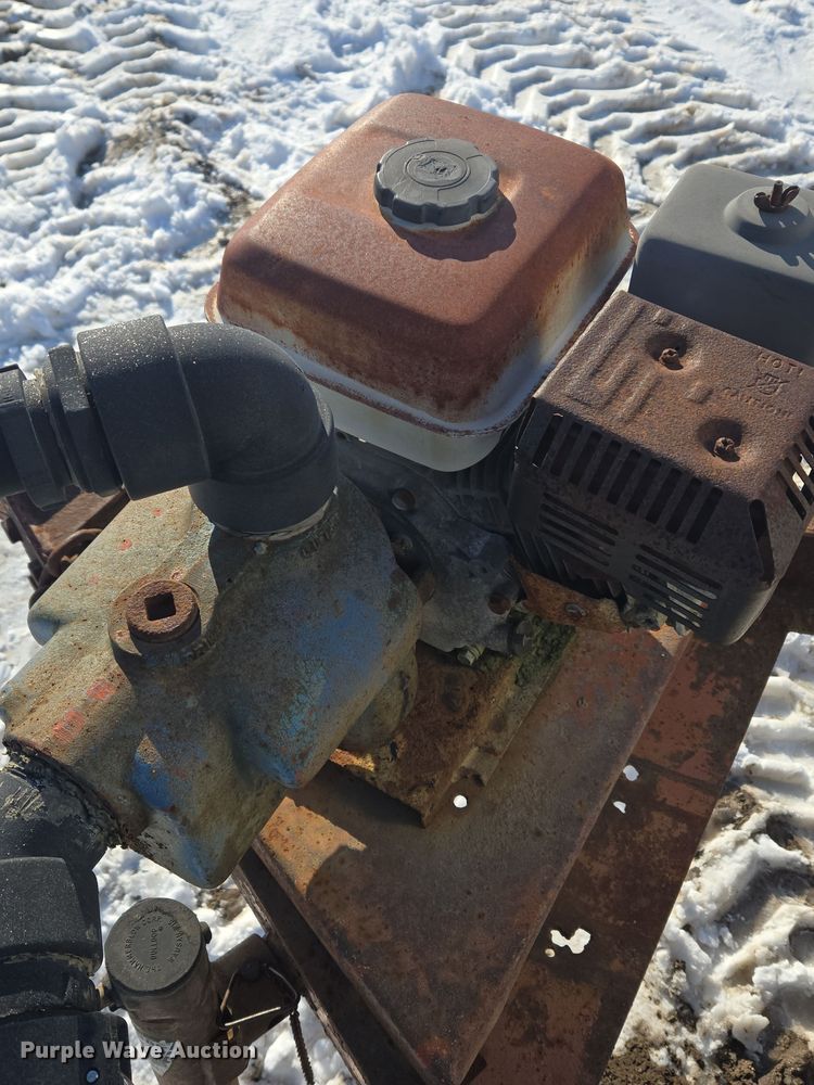 image for item EC3976 Tank trailer