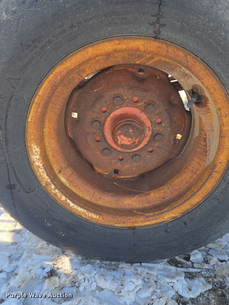 image for item EC3976 Tank trailer