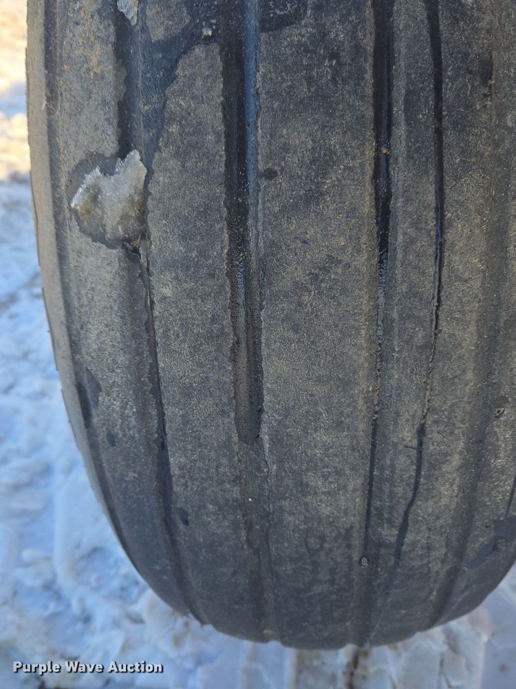 image for item EC3976 Tank trailer