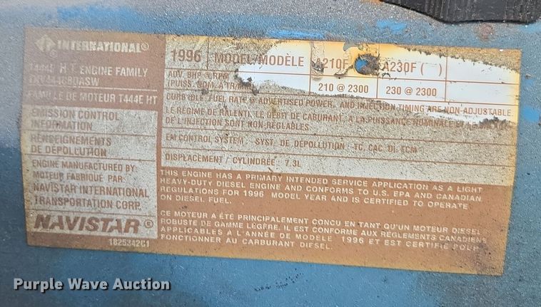 image for item EE7938 1997 International 4700 fertilizer delivery truck