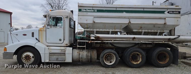 image for item EE7942 1999 Peterbilt 377 fertilizer delivery truck