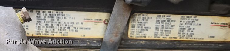 image for item EE7942 1999 Peterbilt 377 fertilizer delivery truck