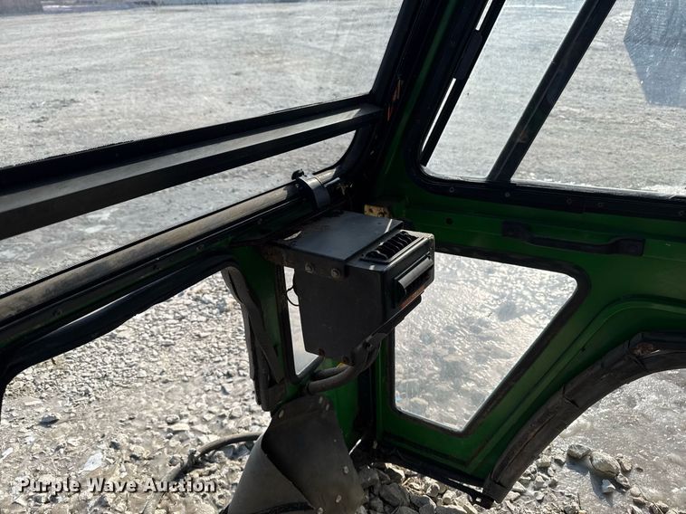 image for item EG7148 Curtis tractor cab