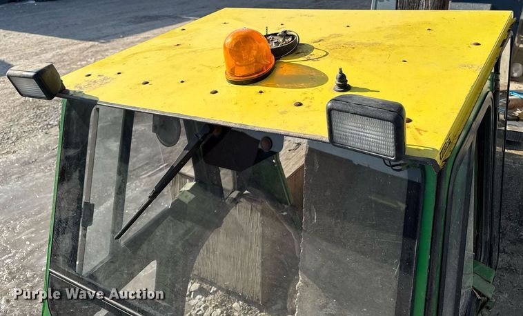 image for item EG7148 Curtis tractor cab