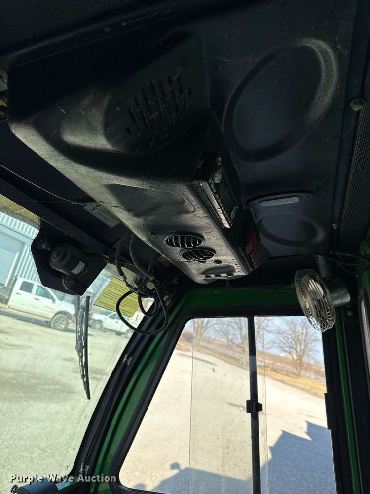 image for item EG7149 Curtis tractor cab