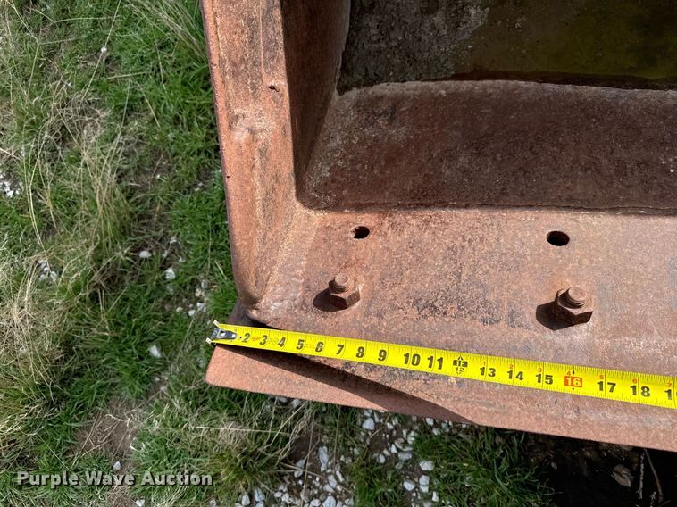 image for item EG9994 1970 Caterpillar 950 wheel loader