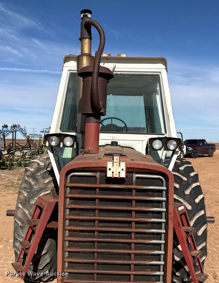 image for item EJ3435 1971 International F 1456 tractor