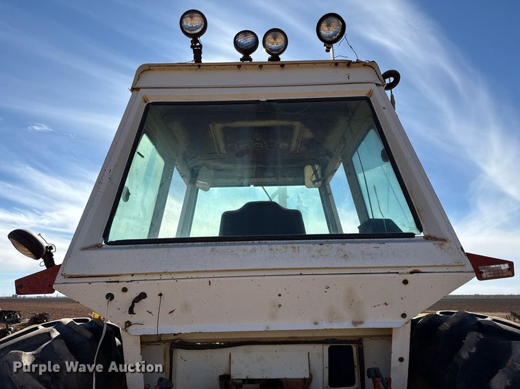 image for item EJ3435 1971 International F 1456 tractor