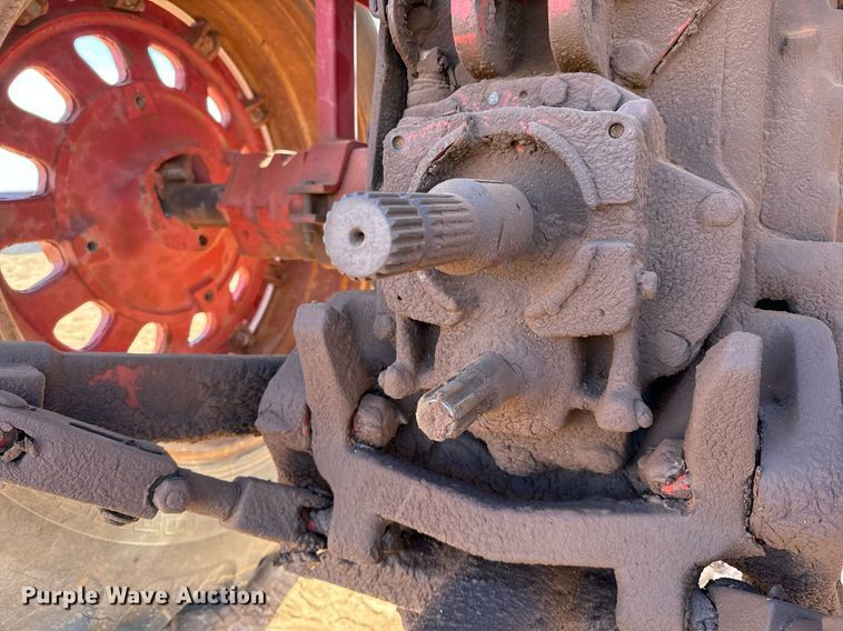 image for item EJ3435 1971 International F 1456 tractor