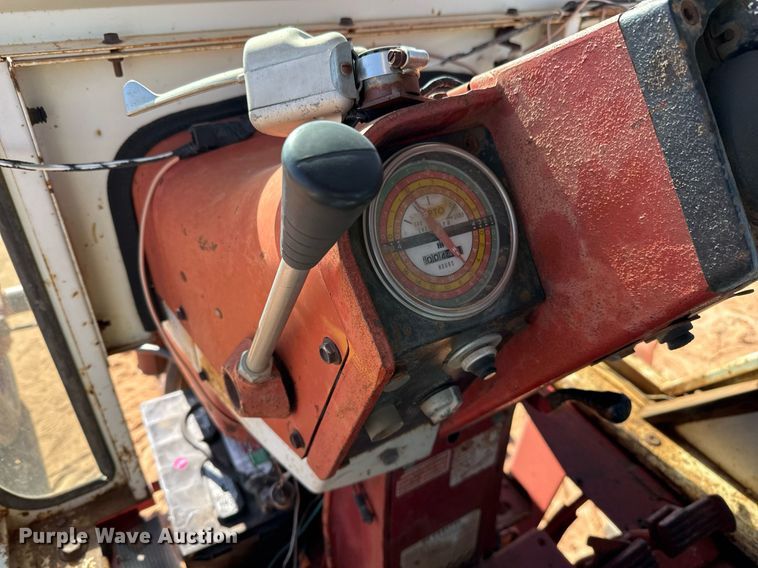 image for item EJ3435 1971 International F 1456 tractor