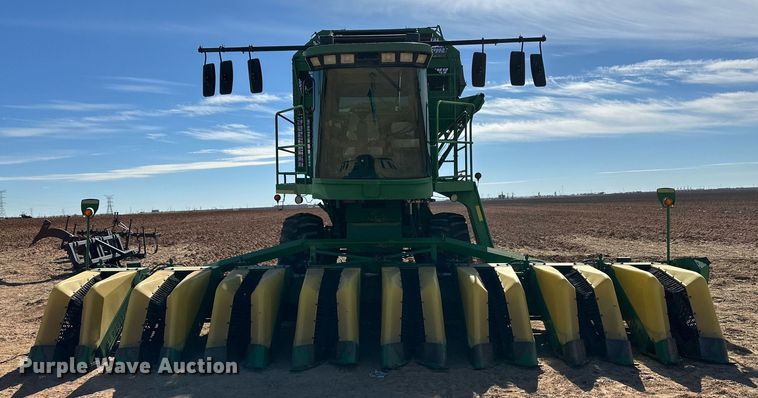 image for item EJ3438 2005 John Deere 7460 cotton stripper