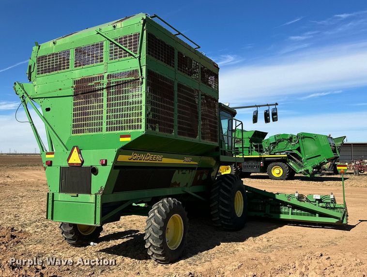 image for item EJ3438 2005 John Deere 7460 cotton stripper