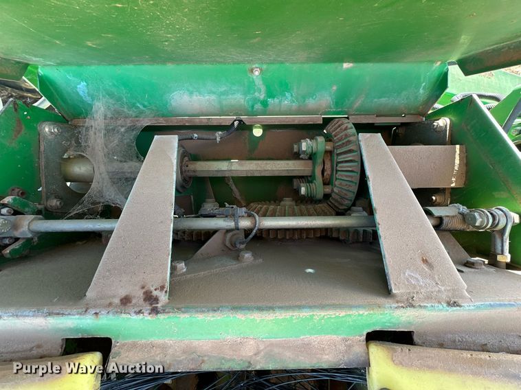 image for item EJ3438 2005 John Deere 7460 cotton stripper