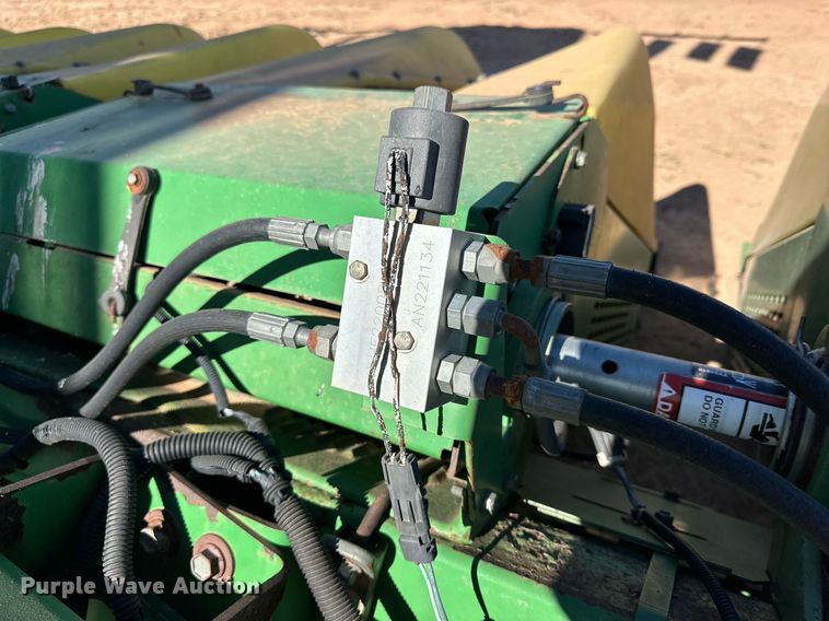 image for item EJ3438 2005 John Deere 7460 cotton stripper